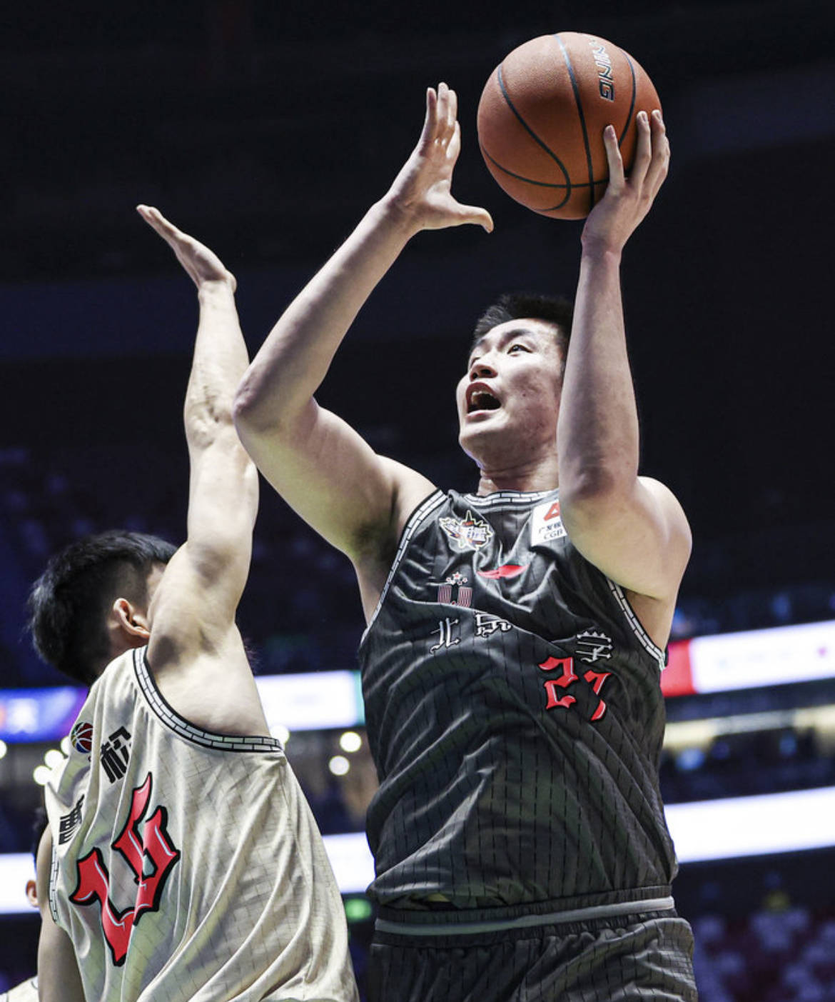 全明星赛倒计时，新疆广汇冲刺阶段止住颓势，细节引发关注，赛场秩序良好，轮换策略成焦点的简单介绍开云体育APP