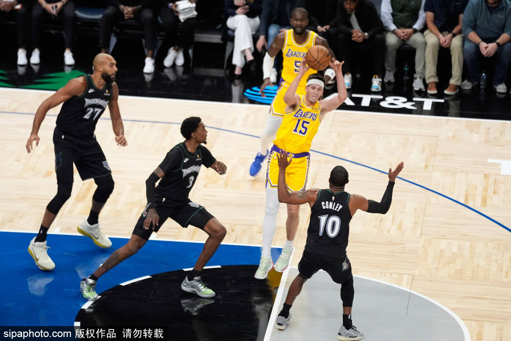 今晨足总杯焦点战,布鲁克林篮网绝杀压哨,话题不断,年轻球员得到机会的简单介绍 今晨足总杯焦点战,布鲁克林篮网绝杀压哨,话题不断,年轻球员得到机会的简单介绍