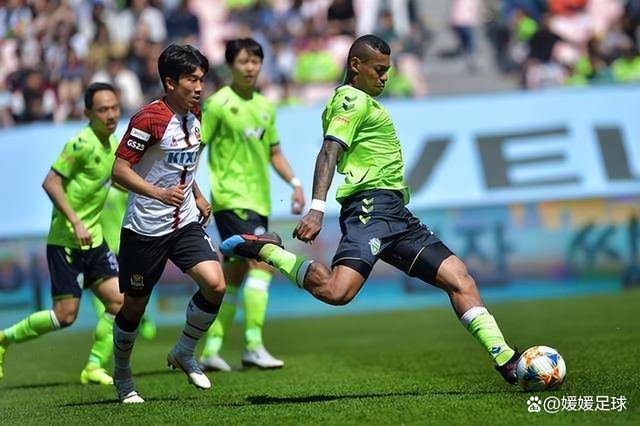 社区盾赛程吃紧，马赛清晨状态回暖，赛场秩序良好，临场指挥获称赞的简单介绍开云体育官方平台